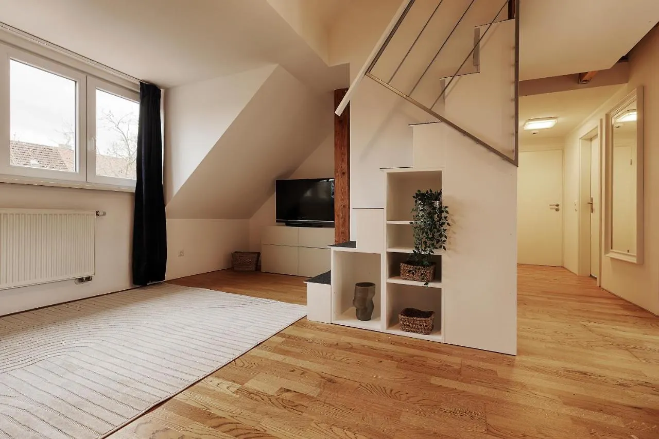 Homiestay City-Apartment, Balkon & Parkplatz Wurzburg Germany
